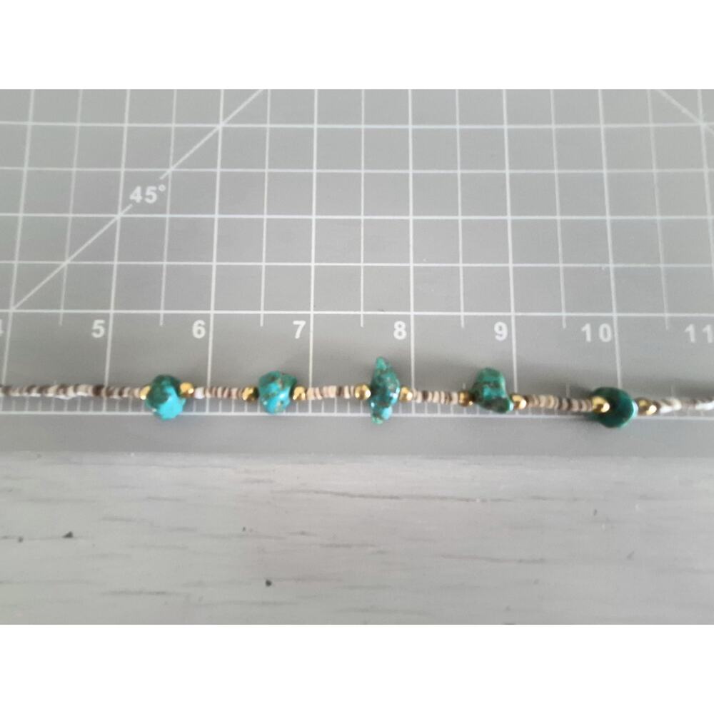 Southwest Turquoise Nugget Heishi Shell Bead Choker Necklace - Picture 5 of 6